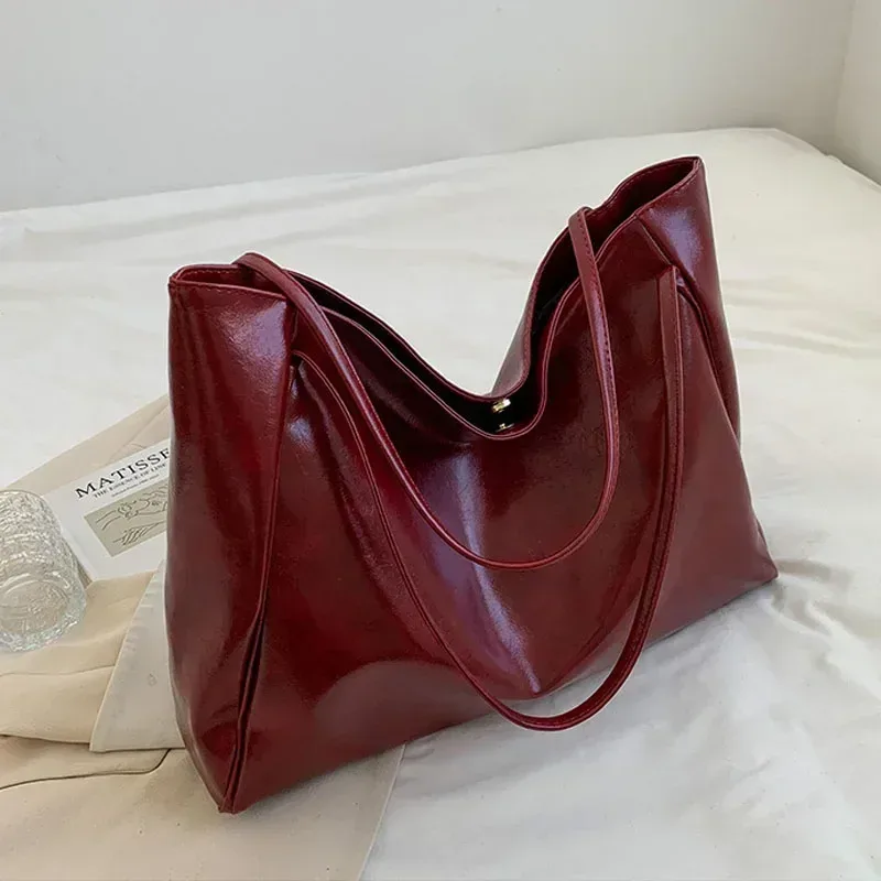 Sac fourre-tout pour femme, pochette sous le bras tendance, grande capacité, sac à bandoulière en cuir PU souple, sac rétro à porter en travers du corps, sacs seau décontractés et portables