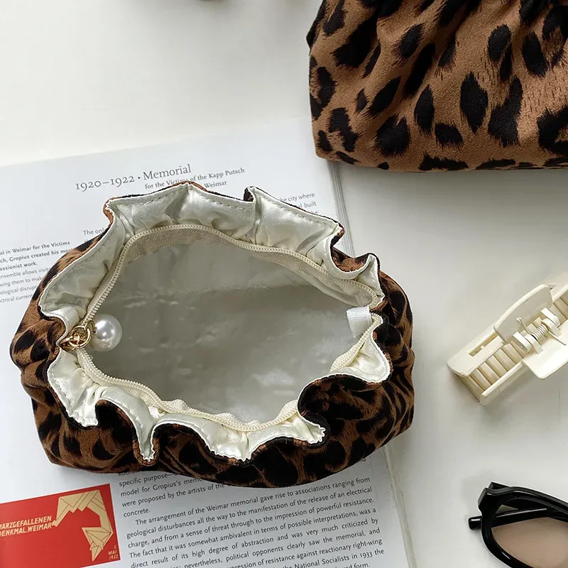 sac de maquillage à fermeture éclair en perles pour femmes, grande capacité, pochette de rangement de voyage de toilette, sacs de maquillage imprimés léopard, cadeau