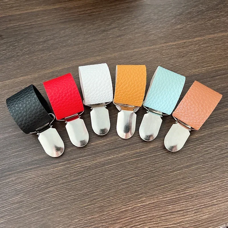 nouvelle pince à chapeau en cuir de voyage, pince de rangement de bagages pour sac à dos extérieur, pince à chapeau de paille polyvalente en cuir pu, accessoire de chapeau