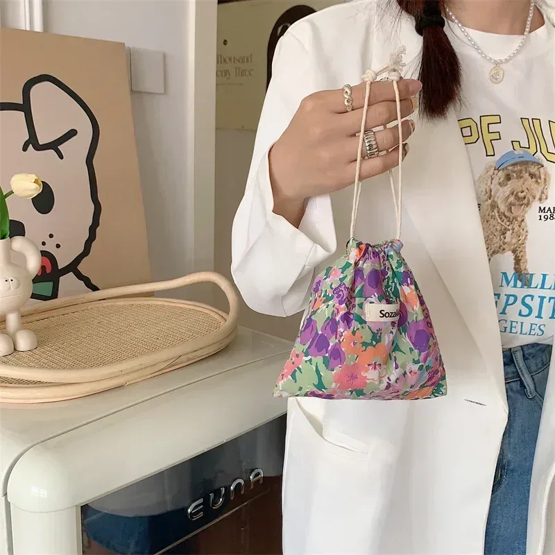sac de rangement pour cosmétiques de voyage pour femmes, sacs à main de maquillage mignons, portefeuille kawaii grill floral, rouge à lèvres, porte-monnaie en poudre, petit