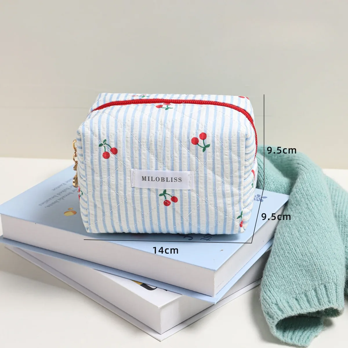 pochette de maquillage matelassée mignonne avec nœud cerise, étui à rouge à lèvres portable, organiseur de voyage pour câbles, écouteurs et chargeurs