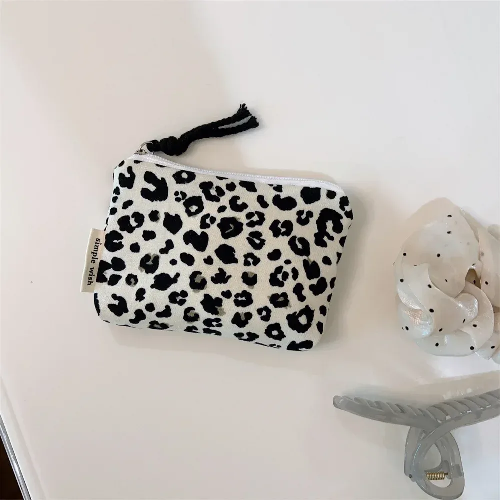 trousse de maquillage imprimée léopard, sac à cosmétiques rétro pour femmes, mode rouge à lèvres, écouteurs, rangement, porte-monnaie