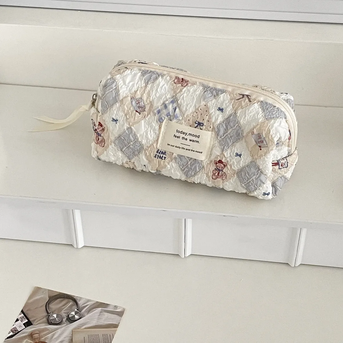 sacs à cosmétiques de voyage portables pour femmes, trousse de maquillage, sac à main d'embrayage, sac de rangement de toilette matelassé, grande capacité, ours de dessin animé