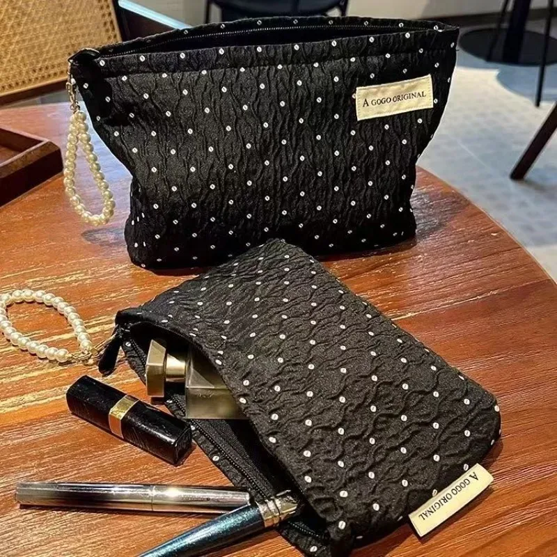 trousse de maquillage à pois avec fermeture éclair en perles, pochette cosmétique douce avec doublure, sac de rangement de toilette de voyage portable