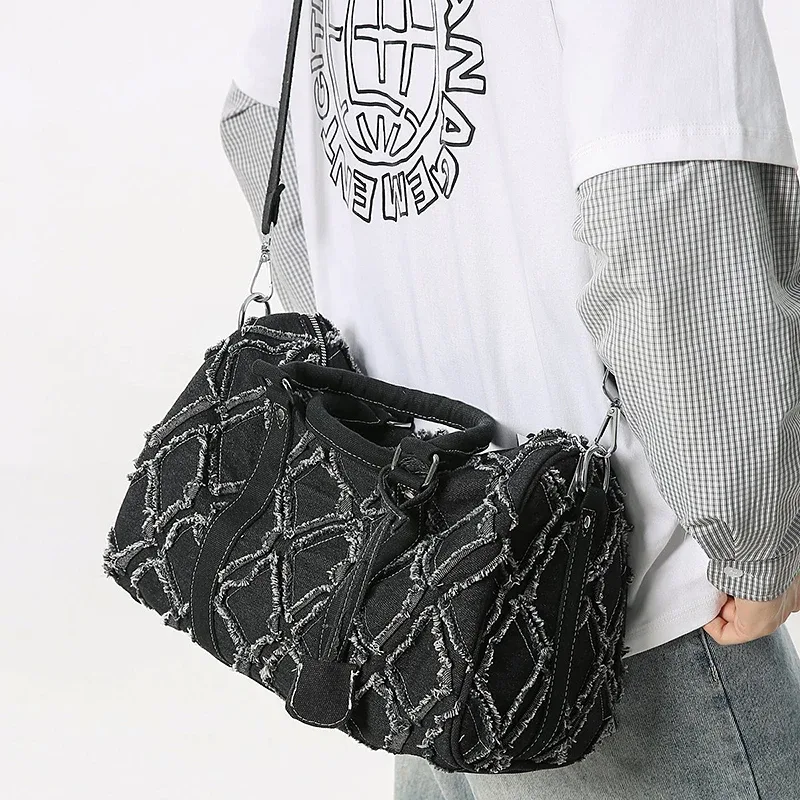 nouveau style 2025 : sac à main en jean rétro personnalisé, sac de voyage grande capacité en patchwork vieilli, sac bandoulière polyvalent et tendance