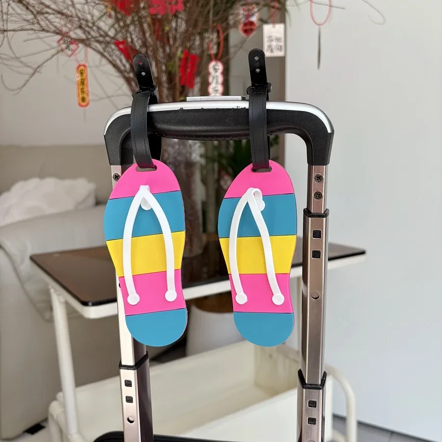 1/2 pièces chaussures de vacances étiquettes de bagages valises en silicone étiquettes d'identification bagages anti perte étiquettes d'embarquement accessoires de voyage pour hommes et w