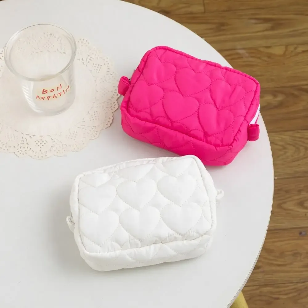 sacs de rangement de voyage pour étudiants, mini poudres cosmétiques, sacs à main d'embrayage pour femmes, design coeur d'amour, grande capacité, mignon, nouvelle mode