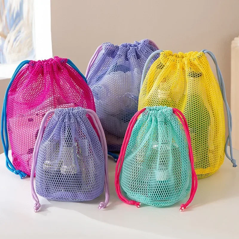 Sac à cordon en maille de couleur vive, 1 pièce, sac de toilette minimaliste portable, pochette de rangement pour cosmétiques, sac de voyage à main, sac de lavage
