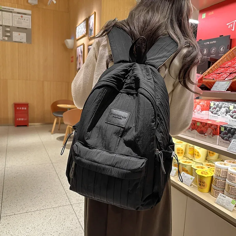 cartable d'étudiant fille léger en nylon rayé grande capacité sac à dos étanche frais sac de voyage porté à la main
