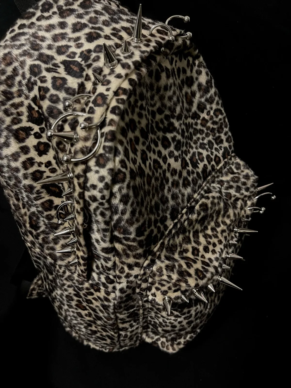 sac à dos imprimé léopard avec rivets punk, sac pour homme, grande capacité, sacs à dos tendance pour femmes