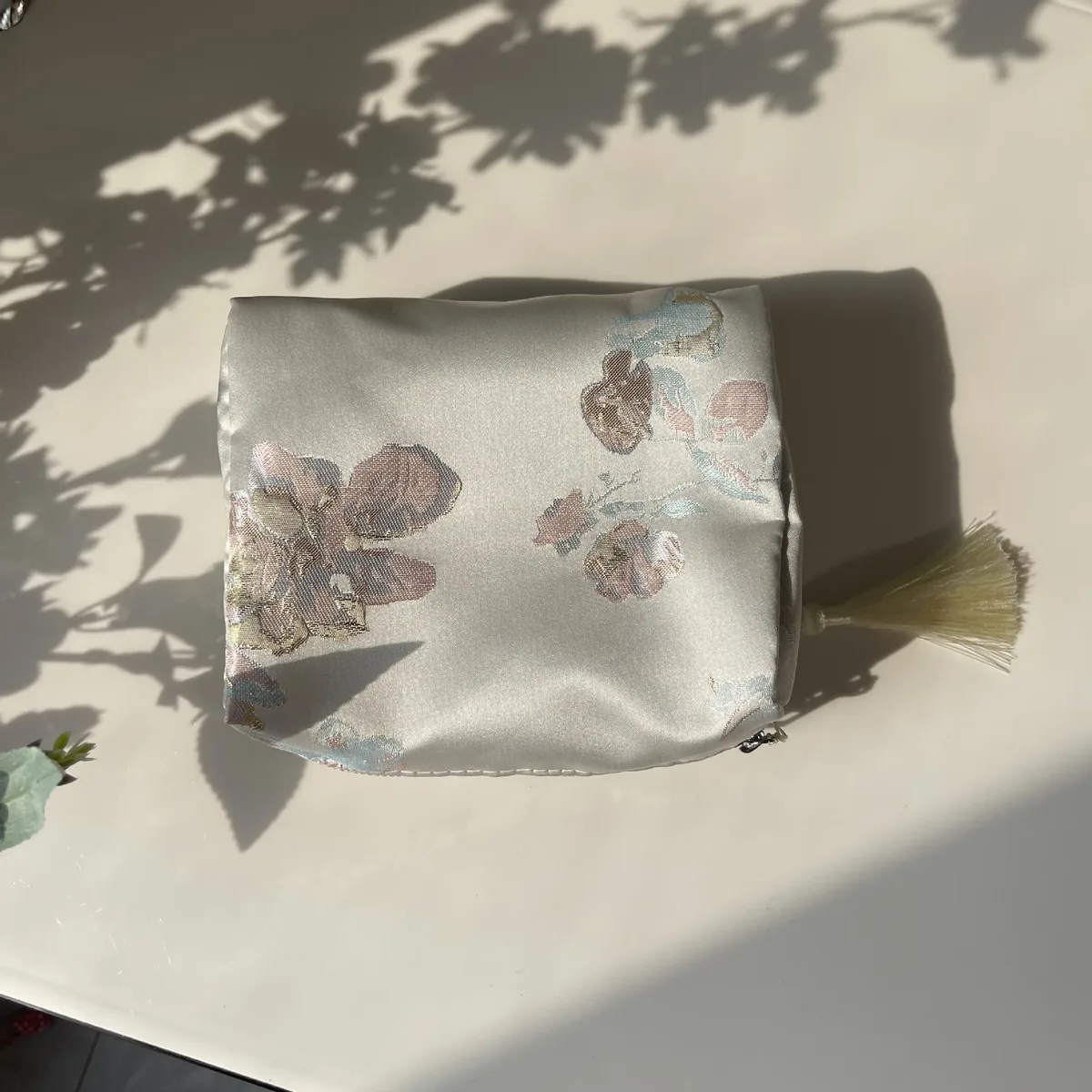 sac à cosmétiques élégant à fleurs pour femmes, organiseur de maquillage de voyage, pochette à fermeture éclair, sac de rangement