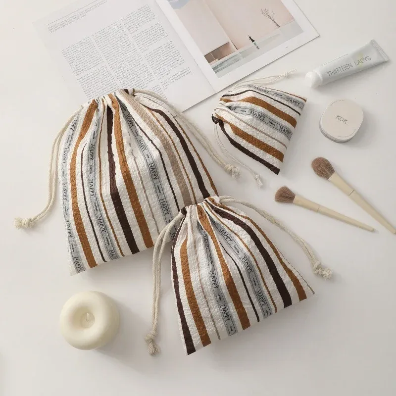 sac à cordon, sac de rangement pour étudiants, sac de maquillage à ouverture, trousse de toilette de dessin animé, ensemble de trois pièces, sacs de rangement en polyester pour femmes
