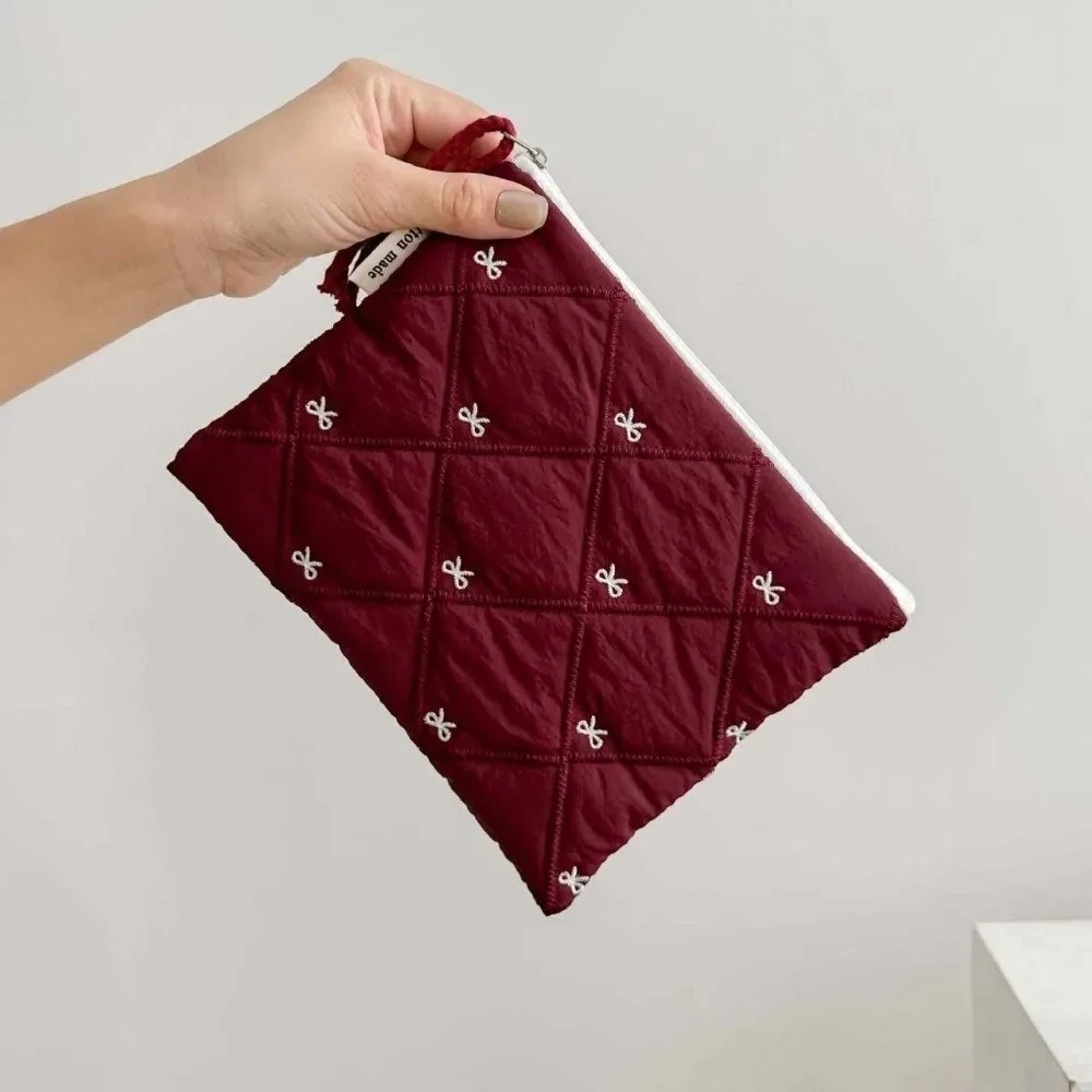 nouvelle trousse de toilette matelassée avec nœud brodé, grande capacité, sac à papeterie multifonctionnel, trousse à stylos