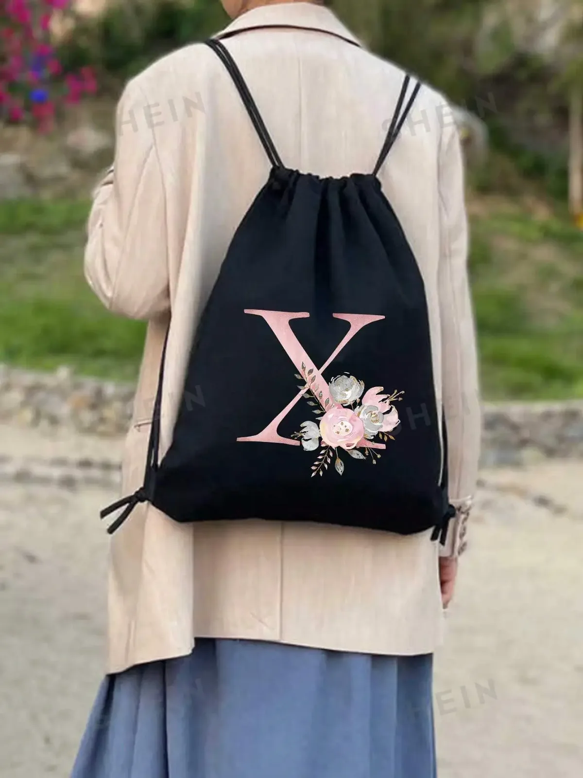 sac à dos léger unisexe à cordon de serrage pour le sport et le fitness, les voyages en plein air et les étudiants avec motif de nom de lettre initiale