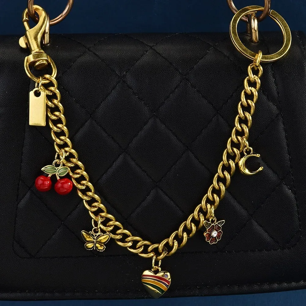 petit pendentif tendance en forme de fruit, chaîne détachable, pendentif cerise pour sac à dos, porte-clés, décoration pour fille