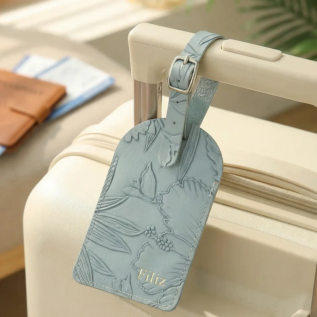 1 étiquette de bagage personnalisée avec nom gravé pour valises, motifs floraux, en cuir végétalien, avec carte nominative confidentielle