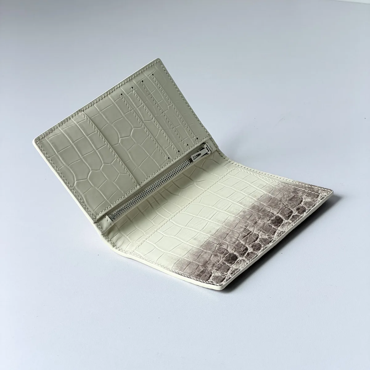 porte-passeport en cuir véritable à motif crocodile, mode haut de gamme, en cuir de vachette première couche, multifonctionnel, porte-cartes d'identité et de passeport