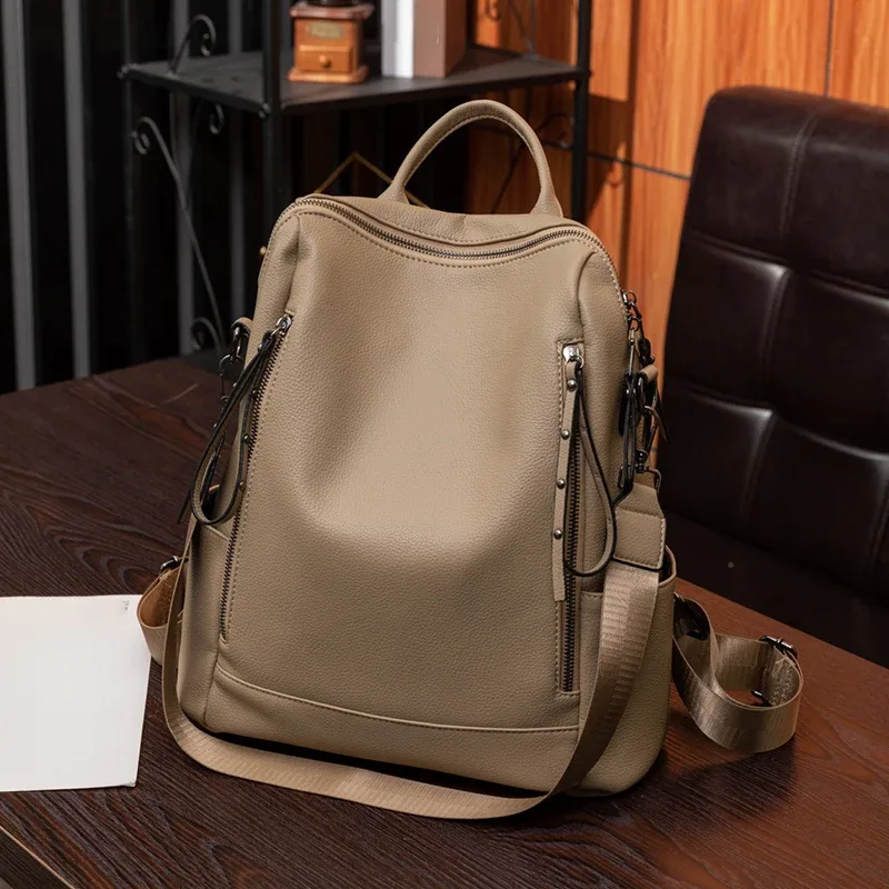 sac à dos souple pour femme de grande capacité, style rétro, convertible en sac à bandoulière, parfait pour les trajets quotidiens et les voyages