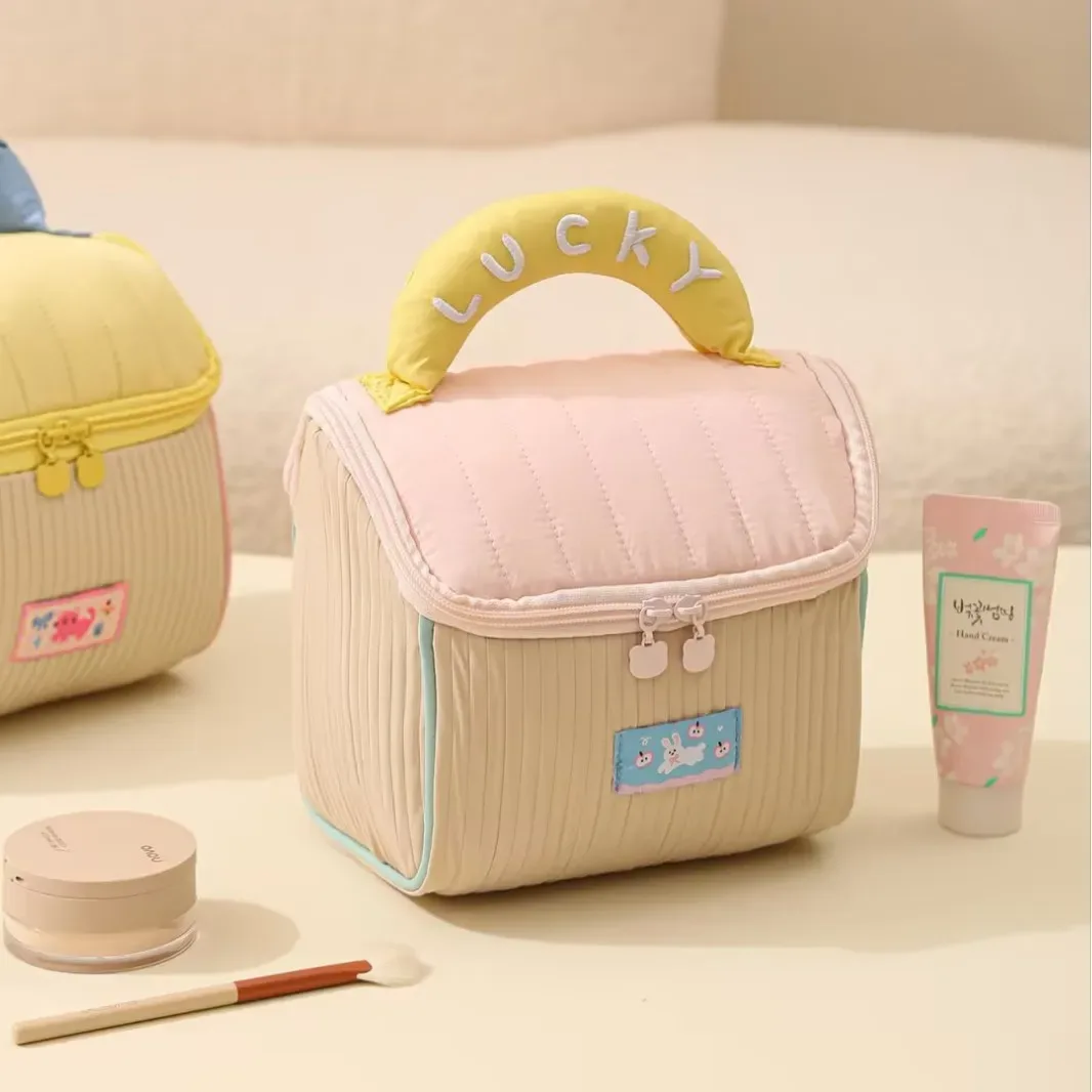trousse de maquillage portable à motif dessin animé mignon, design original, sac organisateur de voyage pour articles de toilette, utilisation quotidienne en extérieur