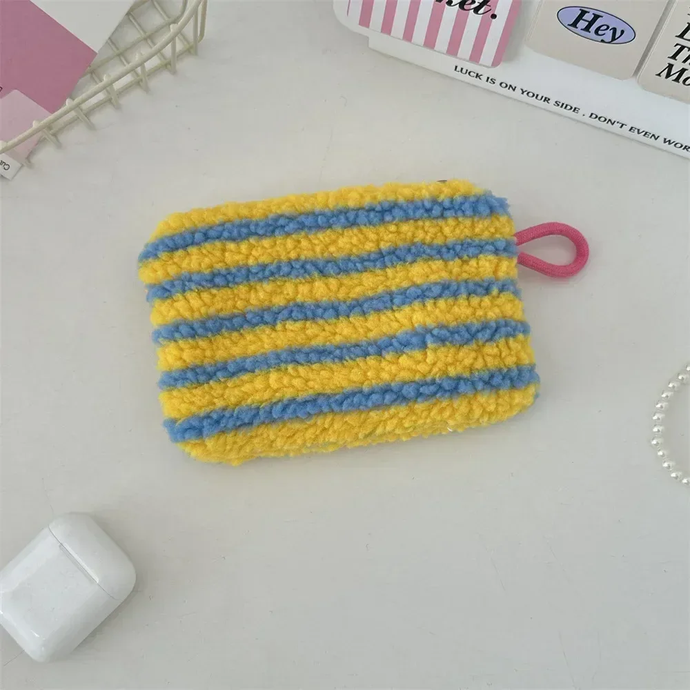 petit sac de rangement portable en peluche douce pour femme, trousse de maquillage, sacs à main, pochette à fermeture éclair, sac à main moelleux, sacs à cosmétiques en fourrure pour femme