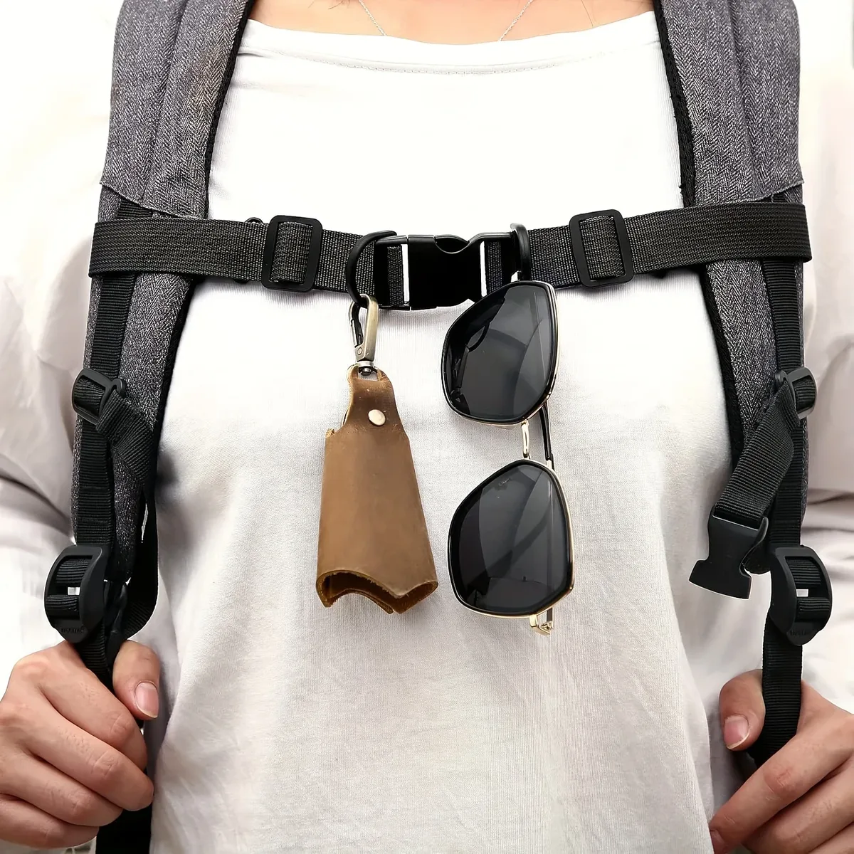sangle de poitrine pour sac à dos, sangle de poitrine réglable et robuste avec boucle à dégagement rapide et crochet à anneau en d pour divers sacs à dos