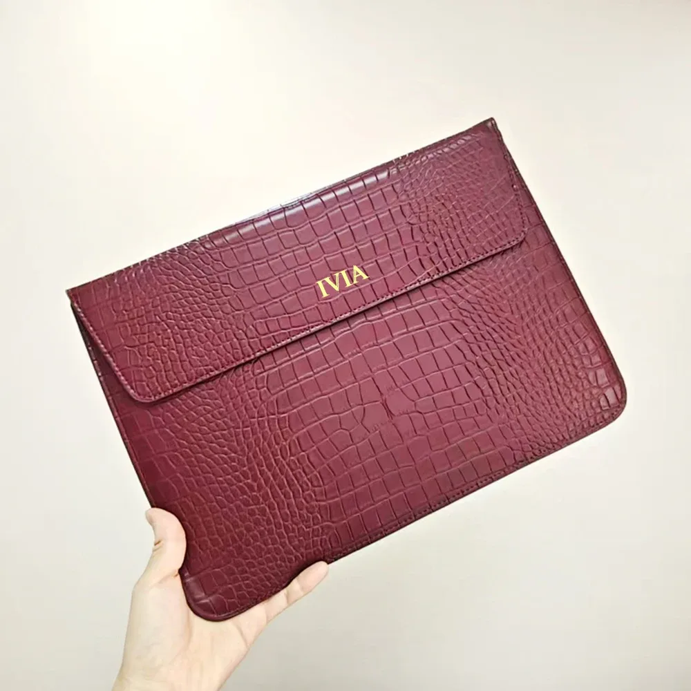 étui pour ordinateur portable en cuir pu effet crocodile personnalisé avec logo gravé, pour hommes et femmes, 13, 14, 15 pouces, compatible air pro, avec support intégré