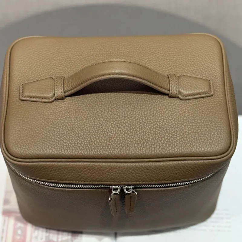 trousse de maquillage de grande taille en cuir de vache de première qualité, trousse de toilette portable et pratique, sac de voyage en cuir véritable de grande capacité.