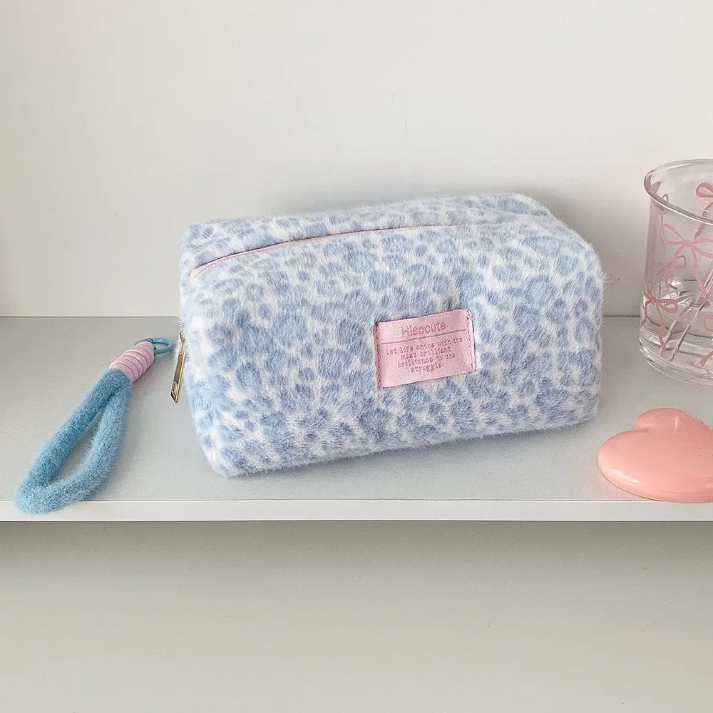 sac à cosmétiques en peluche imprimé léopard coréen d'hiver, trousse de maquillage pour femme, trousse à crayons pour étudiante, trousse de toilette portable pour organisateur de maquillage