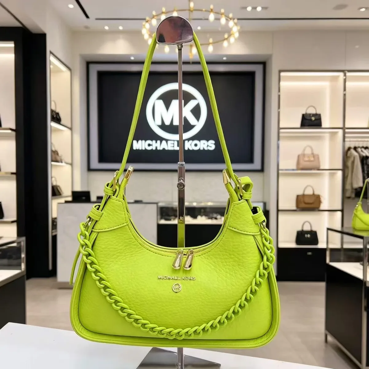 sac bandoulière classique michael kors pour femme 2026 – sac de voyage décontracté et polyvalent avec chaîne alphabet mk pour trajets quotidiens