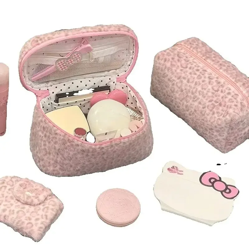 Organisateur de toilette de voyage résistant à l'usure, étui de rangement mignon, sac cosmétique en fausse fourrure imprimé léopard rose, pochette de maquillage en peluche pour femmes