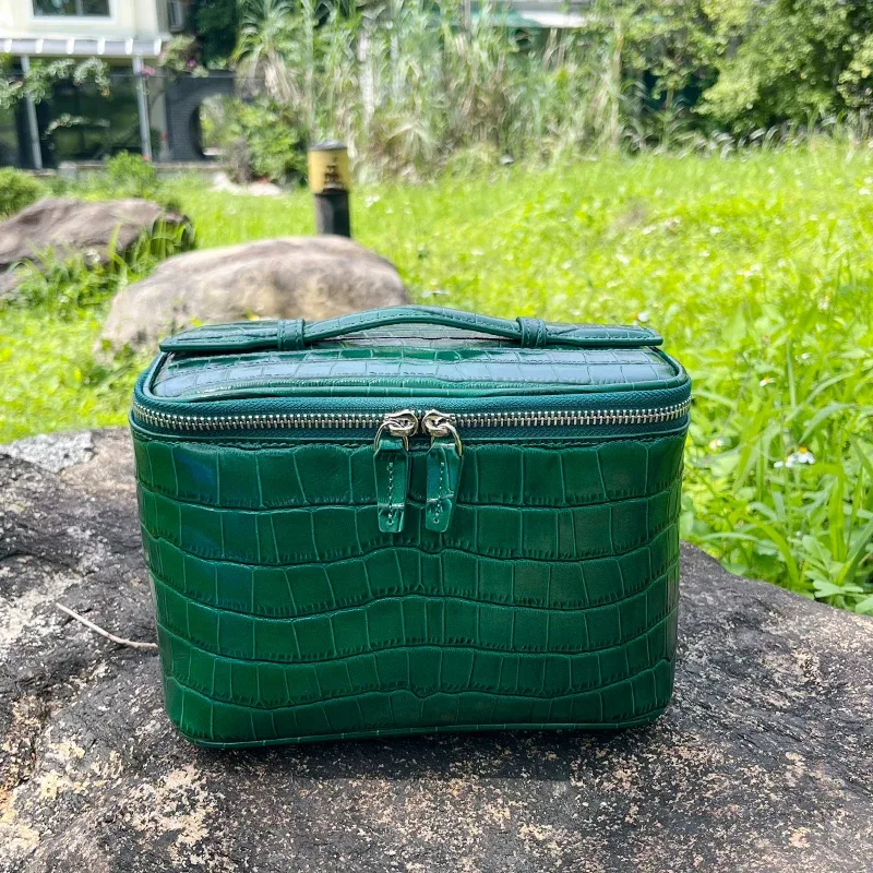 sac de maquillage en cuir de vache à motif crocodile, sac à cosmétiques pour femmes, sac de voyage portable, sac de rangement pratique de grande capacité