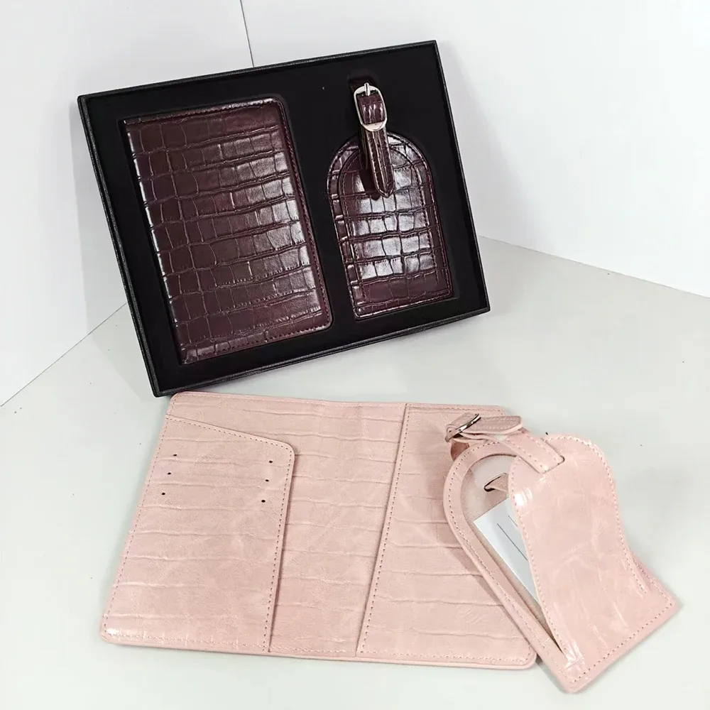 ensemble cadeau luxe : housse de passeport et étiquette de bagage personnalisables – accessoires de voyage pour hommes et femmes – porte-passeport et étiquette de valise