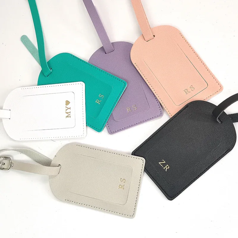 ensemble de porte-passeport de voyage avec nom personnalisé, étiquette de bagage en cuir gravée, vente en gros, pendentif d'étiquette de valise, couverture de passeport de luxe, cadeau