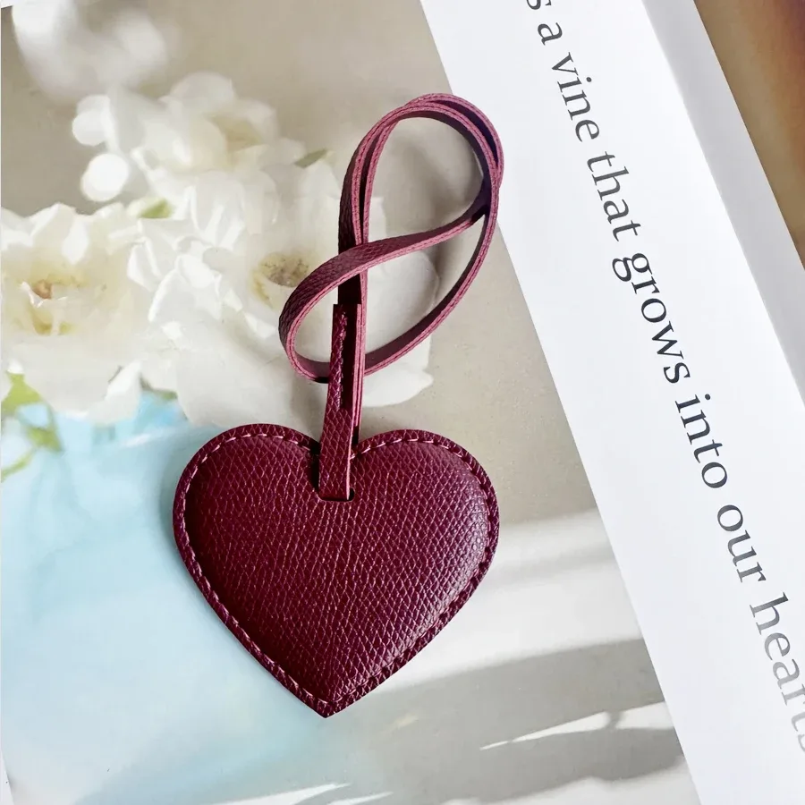 pendentif sac à main en cuir pu pêche personnalisé avec initiales gratuites pour femme, breloque porte-clés de haute qualité noir, cadeau pour l'école, décoration de sac à dos