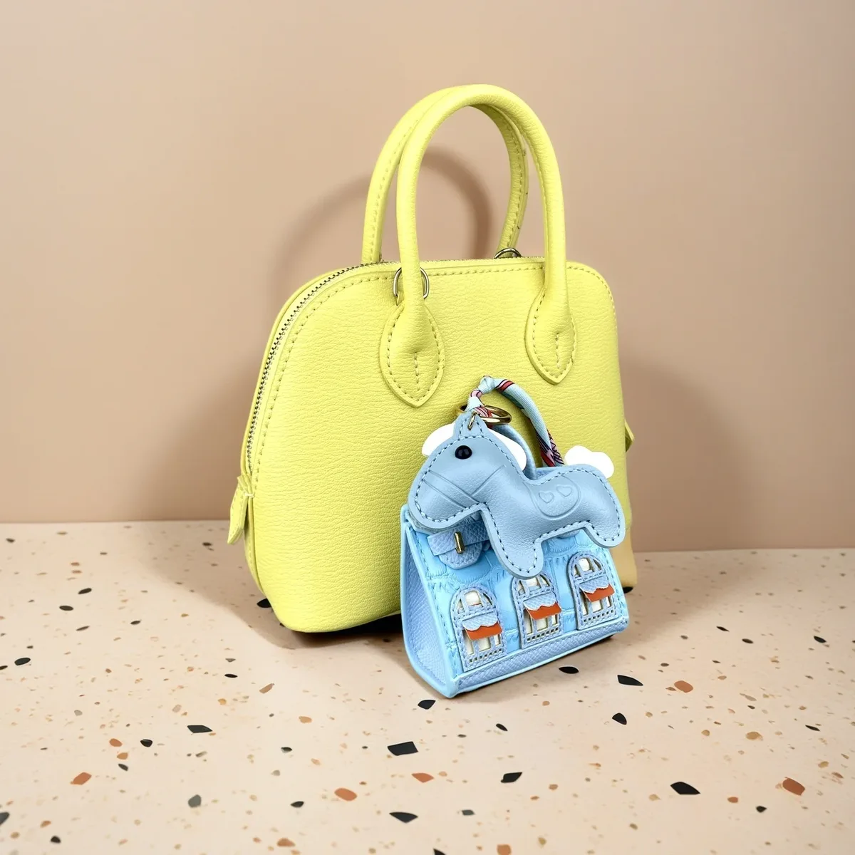 étui pour écouteurs en cuir pu en forme de maison, mignon et mini, avec porte-monnaie - décoration de sac à main - pochette de rangement portable pour écouteurs / petit portefeuille