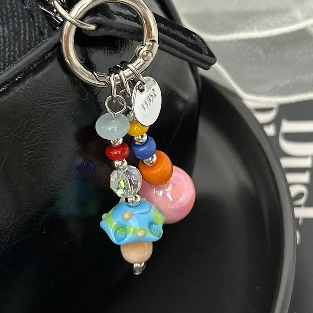 Chaîne décorative en perles de verre motif champignon et fraise, breloque pour sac, chaîne perlée décorative pour femme, pour lunettes, sac à dos de randonnée