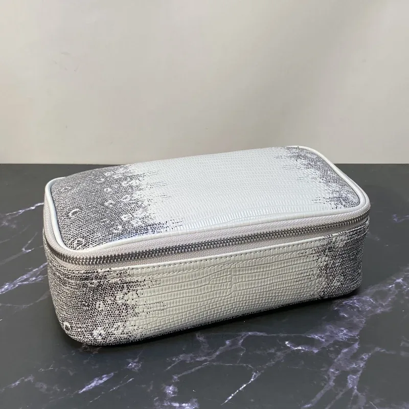 personnaliser les initiales en cuir véritable motif lézard sacs de maquillage pour femmes sacs à main et sacs à main de luxe 2026 nouveau en peau de vache avec miroir maquillage voyage affaires sac organisateur