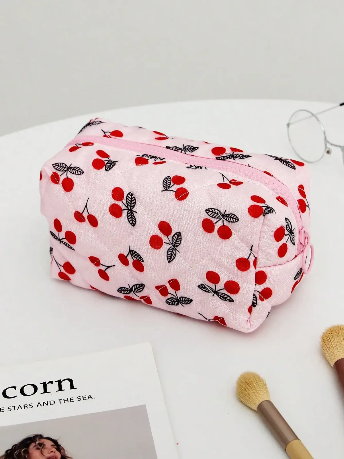 trousse de maquillage avec nœud cerise 1 pièce, trousse de maquillage à la mode et mignonne, sac octogonal de rangement pour pinceaux de maquillage, trousse de maquillage cadeau