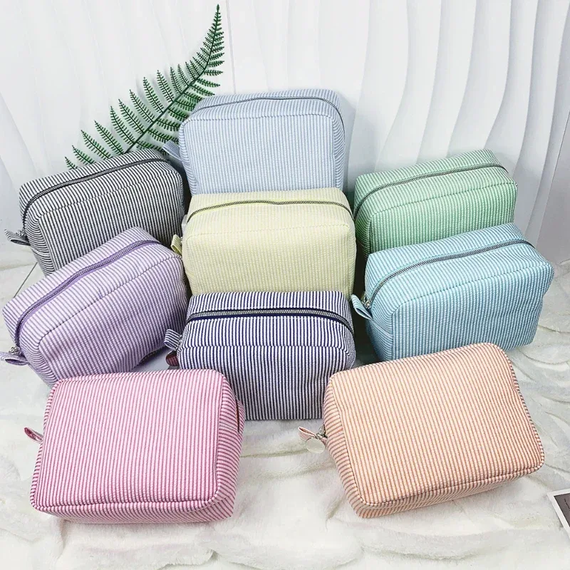 sacs à cosmétiques à rayures décontractés pour femmes, trousse de maquillage, sac de rangement de toilette de voyage léger pour dames, petits sacs à main carrés pour femmes