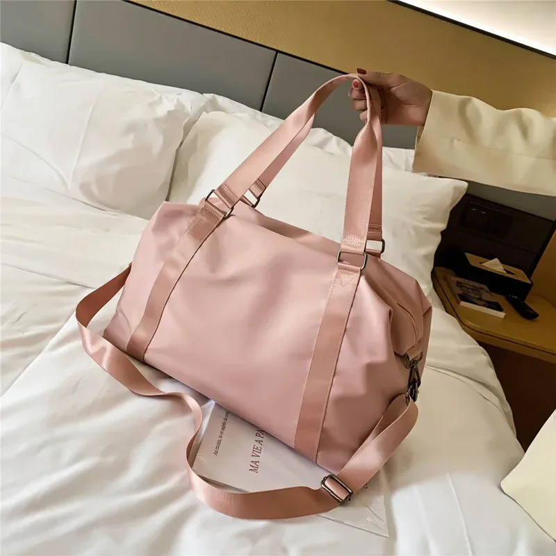 grand sac de voyage pour femmes, fourre-tout multifonctionnel, sacs à main en nylon, sac à bandoulière étanche, poches humides et sèches, sac de sport