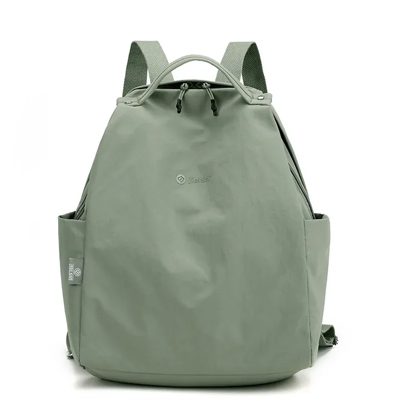 sac à dos léger à la mode pour femmes, nouveau sac à dos portable de voyage simple, grande capacité, cartable d'école en plein air pour filles