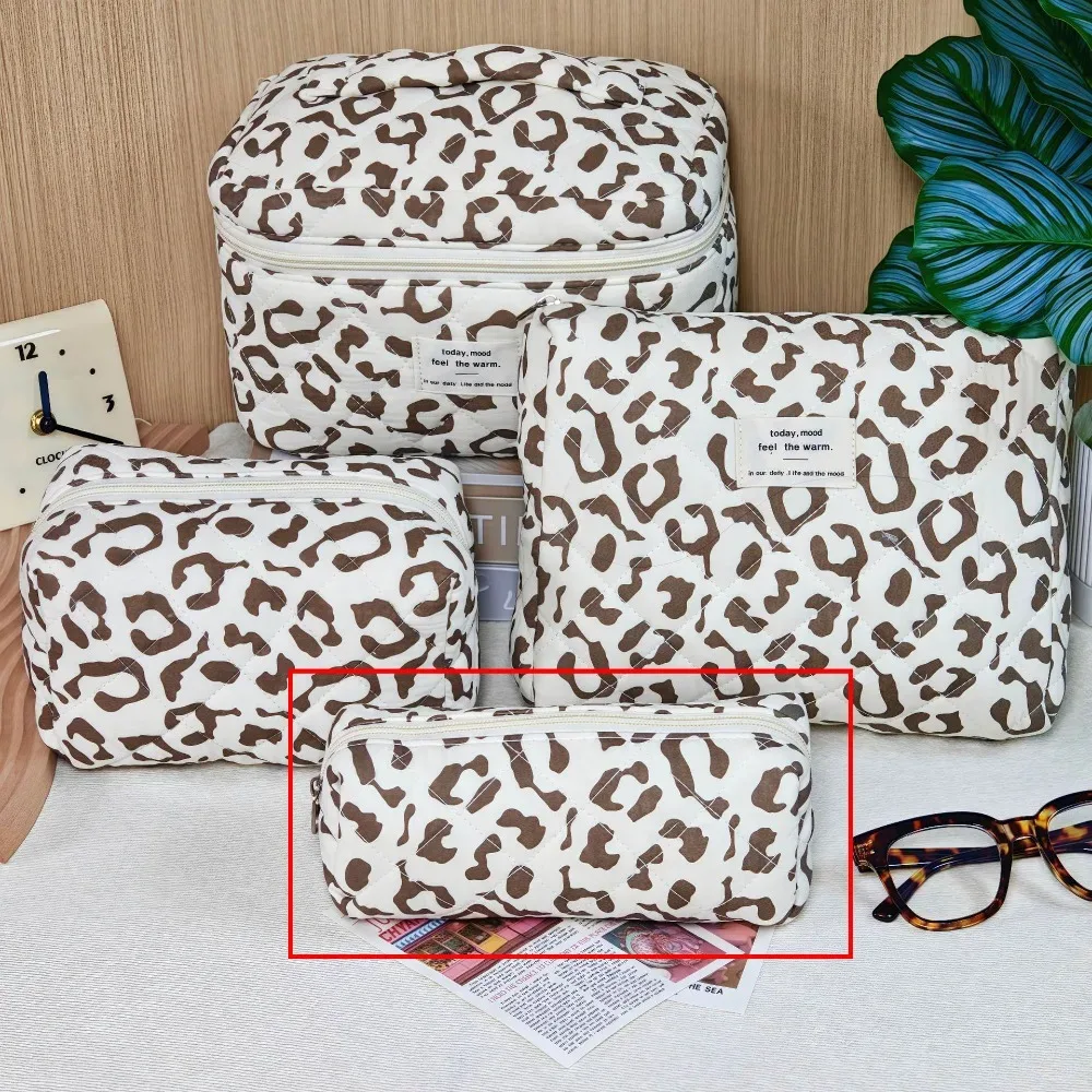 trousse de maquillage matelassée en coton grande capacité avec fermeture éclair, organisateur cosmétique imprimé léopard, sac de toilette portable