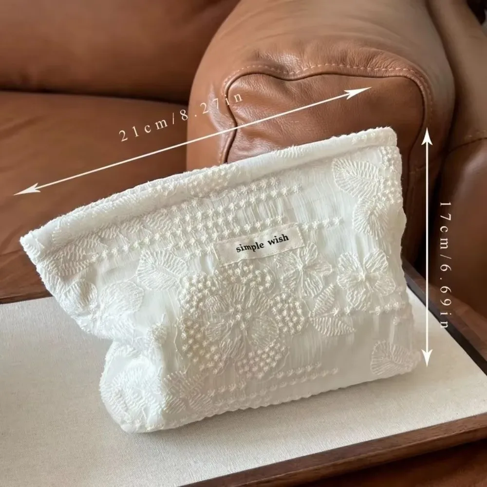 nouveau sac de maquillage en dentelle blanche pochette cosmétique à fermeture éclair étanche multi-usages rouge à lèvres casque stockage voyage