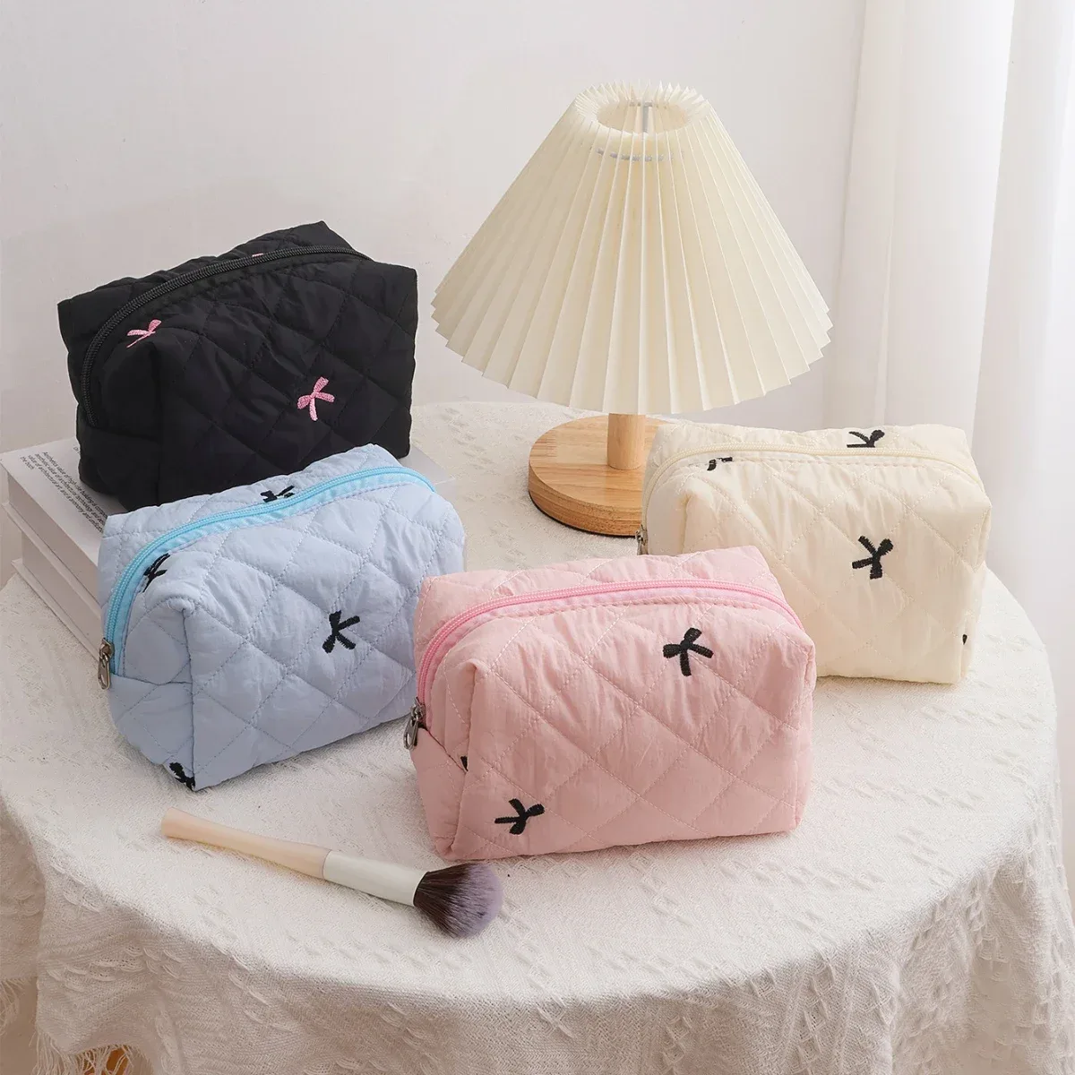 trousse de maquillage brodée, organisateur de cosmétiques de voyage de grande capacité pour femmes, rangement de toilette design avec nœud