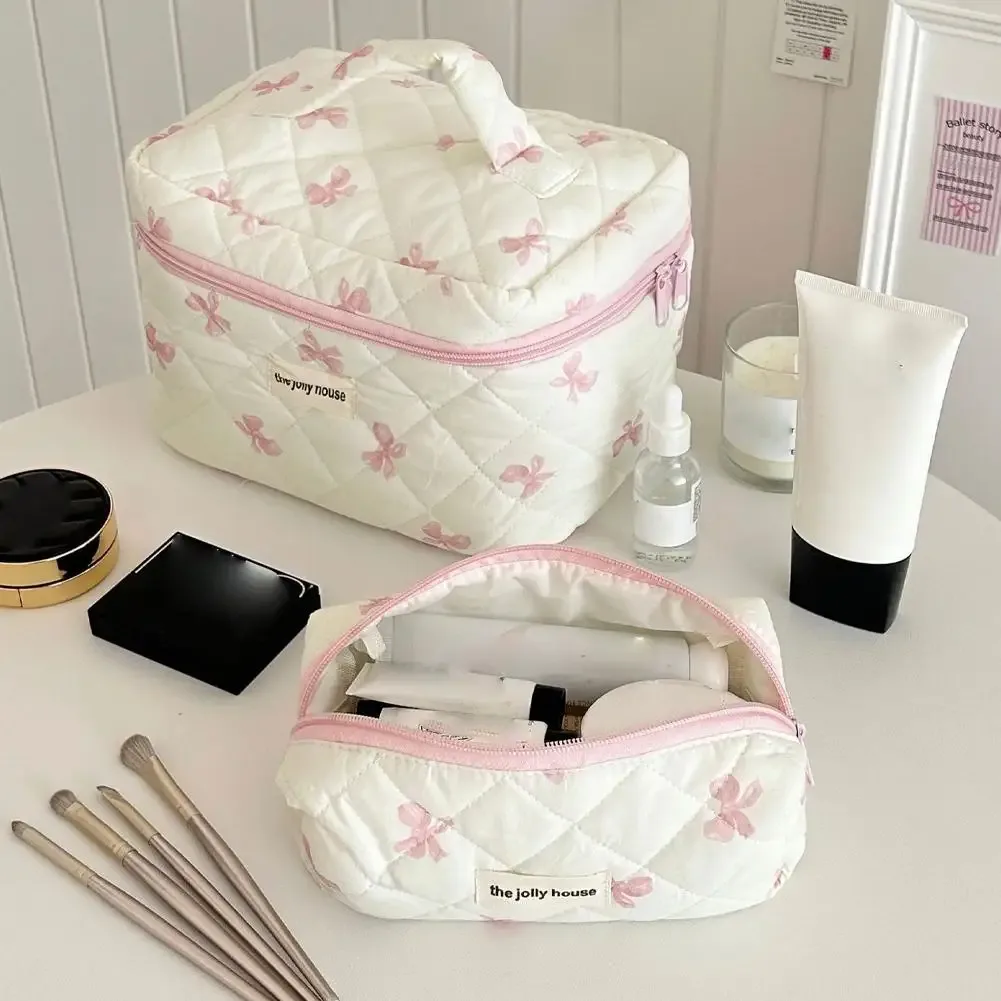 Trousse de maquillage matelassée à nœud blanc, jolie pochette à cosmétiques pour filles, grande capacité, organisateur de toilette de voyage, sac à main, sac de lavage Portable