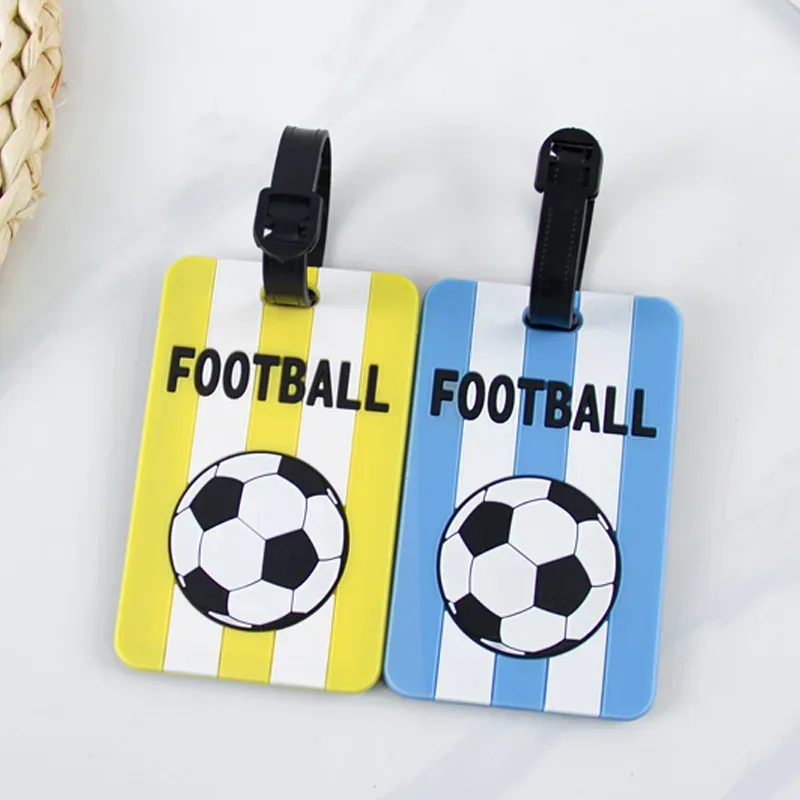 nouveau football pvc étiquette de bagage de voyage femmes hommes carte d'embarquement étiquettes de bagages étiquettes de valise nom id adresse étiquette étiquette de bagage
