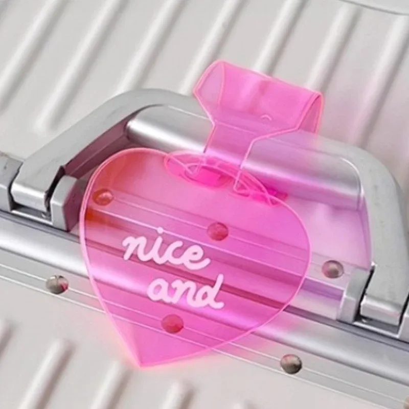 étiquette de bagage en forme de cœur mignon, étiquette de nom de valise transparente et souple, étiquettes de voyage pour hommes et femmes, accessoires