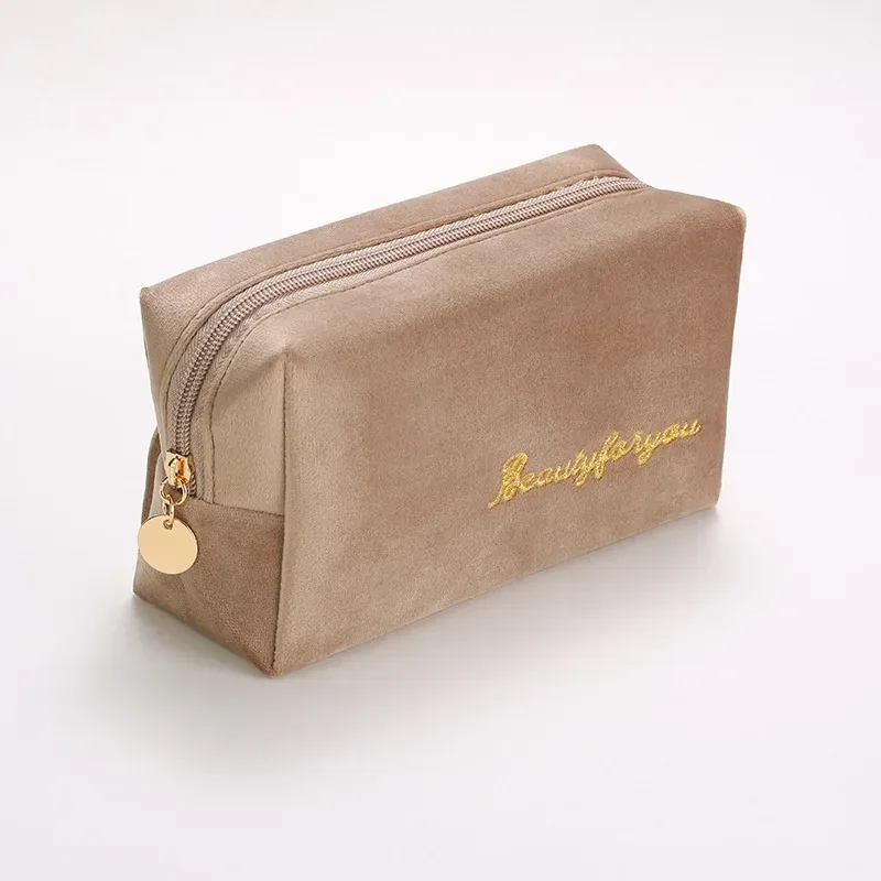 trousse de maquillage en peluche, trousse à cosmétiques pour femmes, grande trousse de toilette de voyage de couleur unie à fermeture éclair, pochette de lavage de beauté