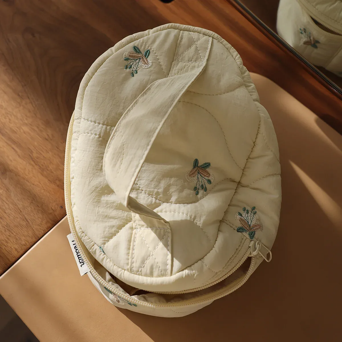sac à cosmétiques brodé de fleurs de fruits portables, avec fermeture éclair, grande capacité, sac à main de rangement souple pour filles, valises