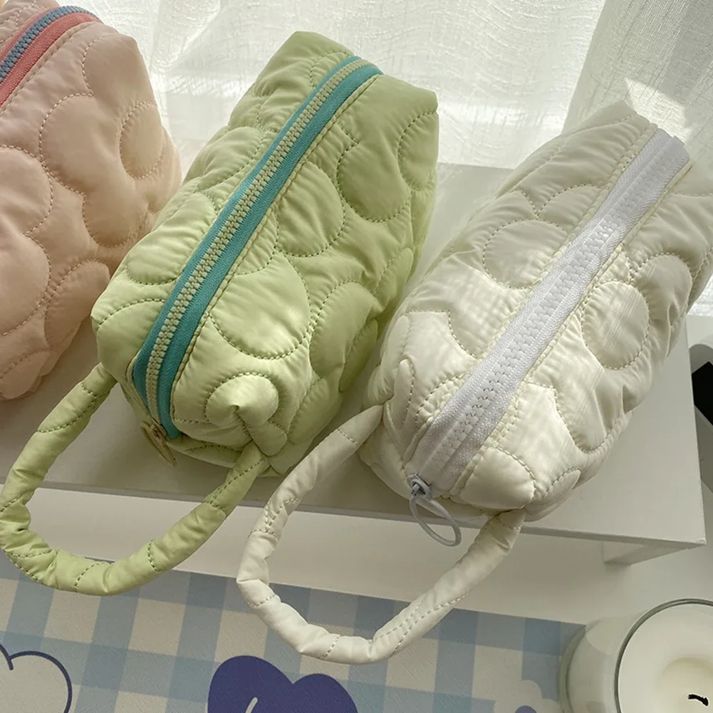 Sacs à main en coton pour femmes Sac de rangement tendance Étui à cosmétiques de haute qualité Sacs à maquillage coréens pour femmes Sac de voyage décontracté Sac à cosmétiques
